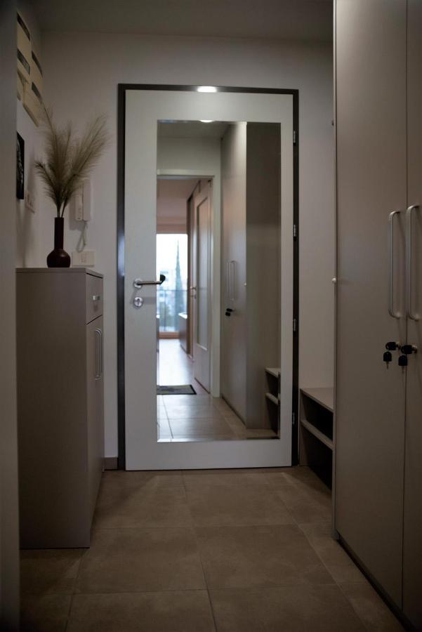 Burin Apartment Koper Bagian luar foto